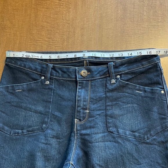Riders By Lee Women’s Blue Denim Distressed Mid Rise Bootcut Jeans Size 13/14L - Picture 8 of 10